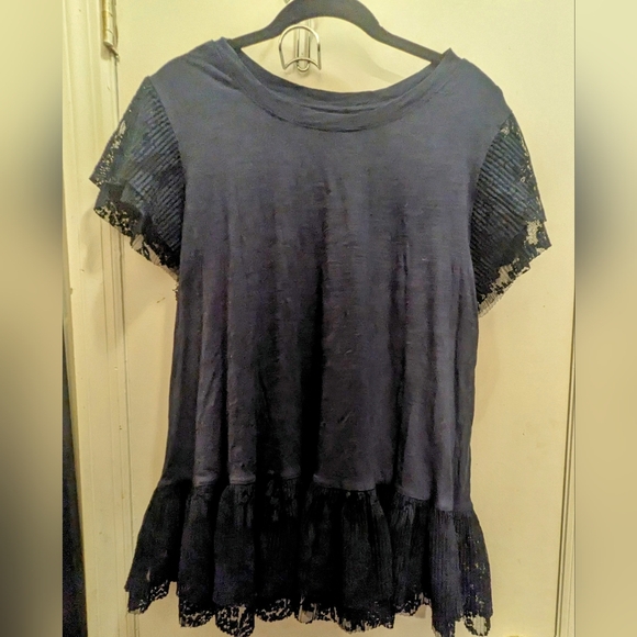 Navy blue top with lace detailing - Picture 1 of 6
